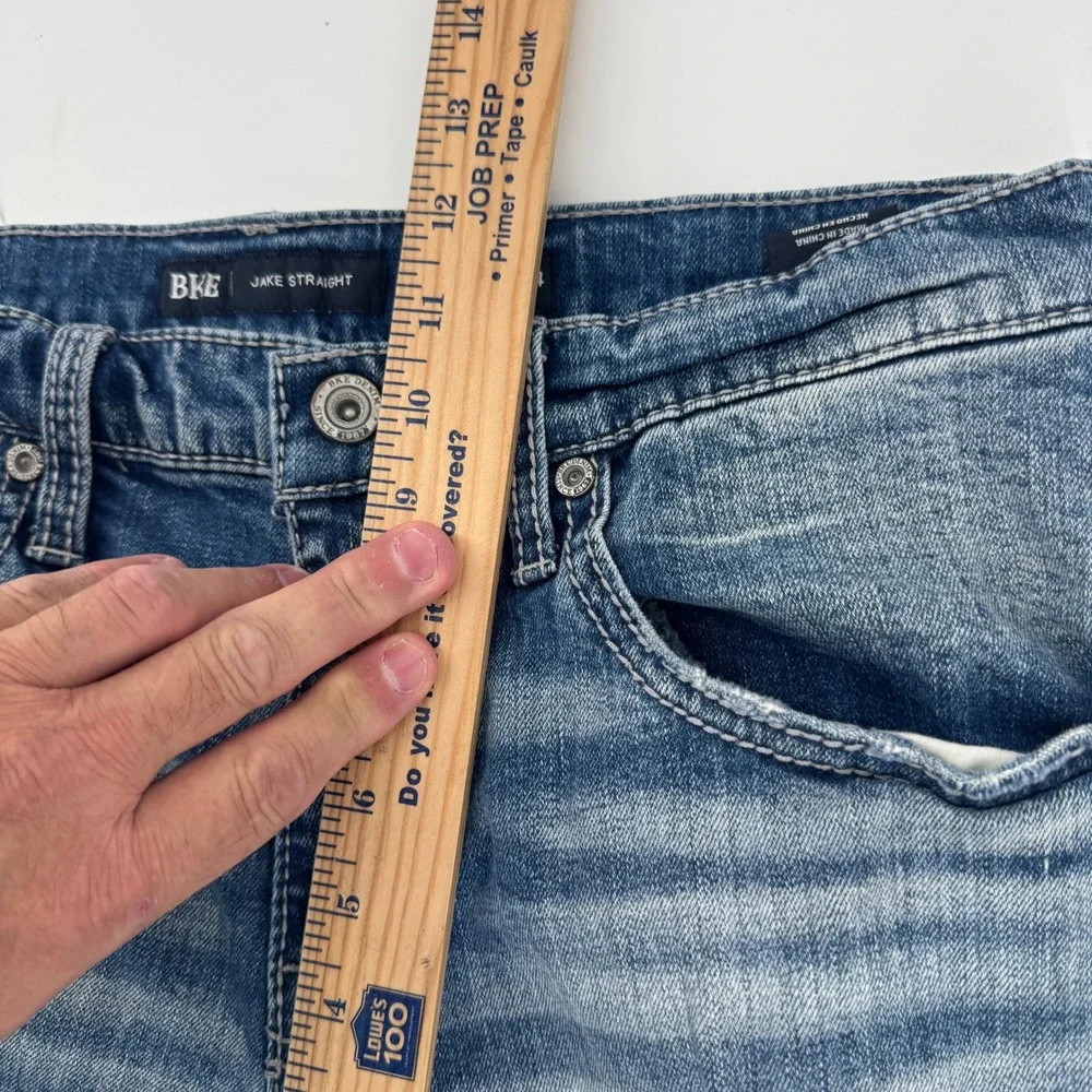 BKE Jake Straight Jeans Mens 33x34 Blue‎ Distressed Ripped Denim Stretch Pants